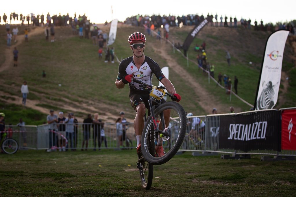 Results | songo.info Champions Race | Elite Men:
1. <a href="/samgazemtb/">Sam Gaze</a> (<a href="/investecam_sa/">Investec Asset Management South Africa</a> songo <a href="/iamspecialized/">Specialized Bicycles</a>)
2. <a href="/nschurter/">Nino Schurter</a> (<a href="/scottmtbracing/">SCOTT-SRAM</a>)
3. <a href="/_gotse/">Simon andreassen</a>  (<a href="/investecam_sa/">Investec Asset Management South Africa</a> songo <a href="/iamspecialized/">Specialized Bicycles</a>)

📸 By <a href="/m_cerveny/">michal cerveny</a>