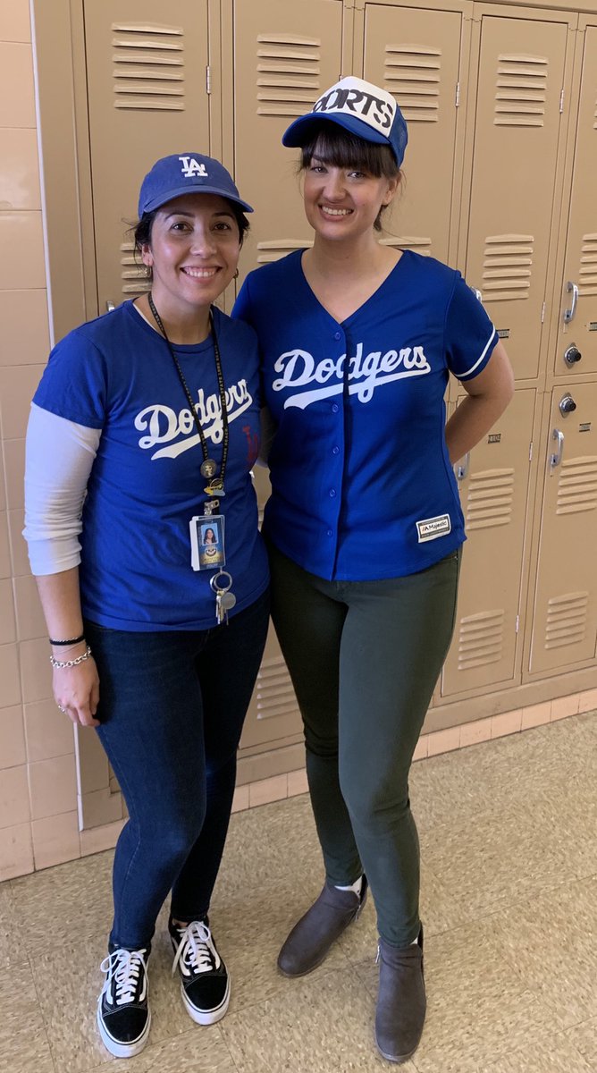 MsTinaBraswell's tweet photo. Unity through Play! Ran into one of my faves @haileym00re also rocking Dodger Blue &amp; I can always count on my buddy teacher Ms. Sanchez to represent! Lindsey took a diplomatic approach #unityweek #sports @RamHiASB @RamsFocus https://t.co/yyyWJNNVTr