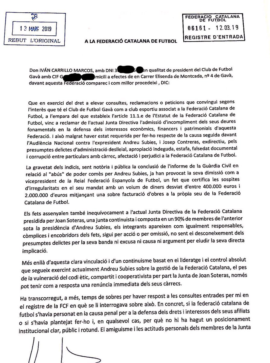icarrillo18's tweet photo. Hem presentat un escrit a la ⁦@FCF_CAT⁩ exigint dimissions per la passivitat dels seus dirigents alhora de defensar els interessos de la nostra federació per les pressumptes irregularitats comeses per l’expresident Andreu Subies que estan sent investigades en seu judicial. https://t.co/2MRkcPcXps