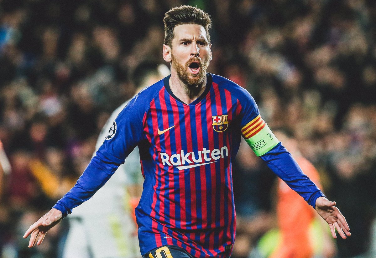 الاسطورة ميسي هذا الموسم حتى الآن ..
- هداف الليغا " 26 " هدف 
- أكثر من صنع اهداف في الليغا " 12 " 
- هداف دوري ابطال اوروبا  " 8 " اهداف 
- أكثر من صنع اهداف في الدوريات الــ 5 ، الكبرى " 18 "هدف 
- هداف البطولات الأوروبية بـ 36 هدف 
• كل هذا يعتبر شيء طبيعي عند ميسي ..!❤️👏🏻💙