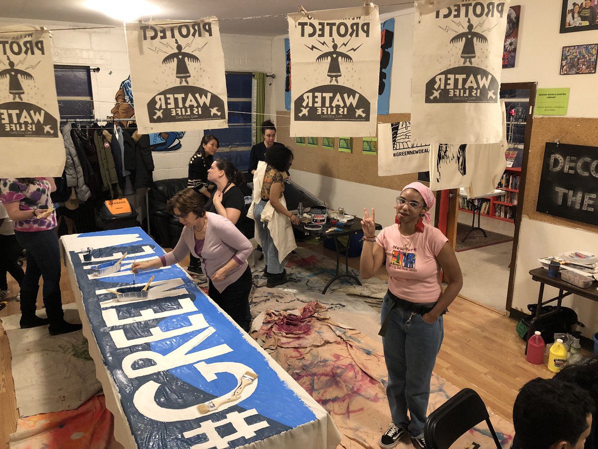 CataRomo1's tweet photo. Art Build for GND Accountability Forum next week! #GreenNewDeal4NY https://t.co/H93PkZurvs