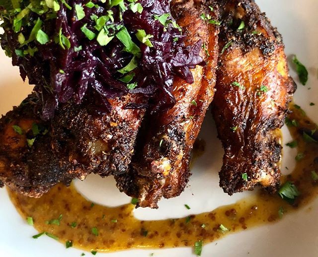 GrantsWH's tweet photo. 𝓝𝓮𝔀  𝓶𝓮𝓷𝓾  𝓲𝓽𝓮𝓶!
Smoked pastrami wings with red cabbage sauerkraut and mustard glaze 🍗😍
#ComeChickUsOut #grants #westhartford #cteats #chefbillygrant https://t.co/LywvuEprSC
