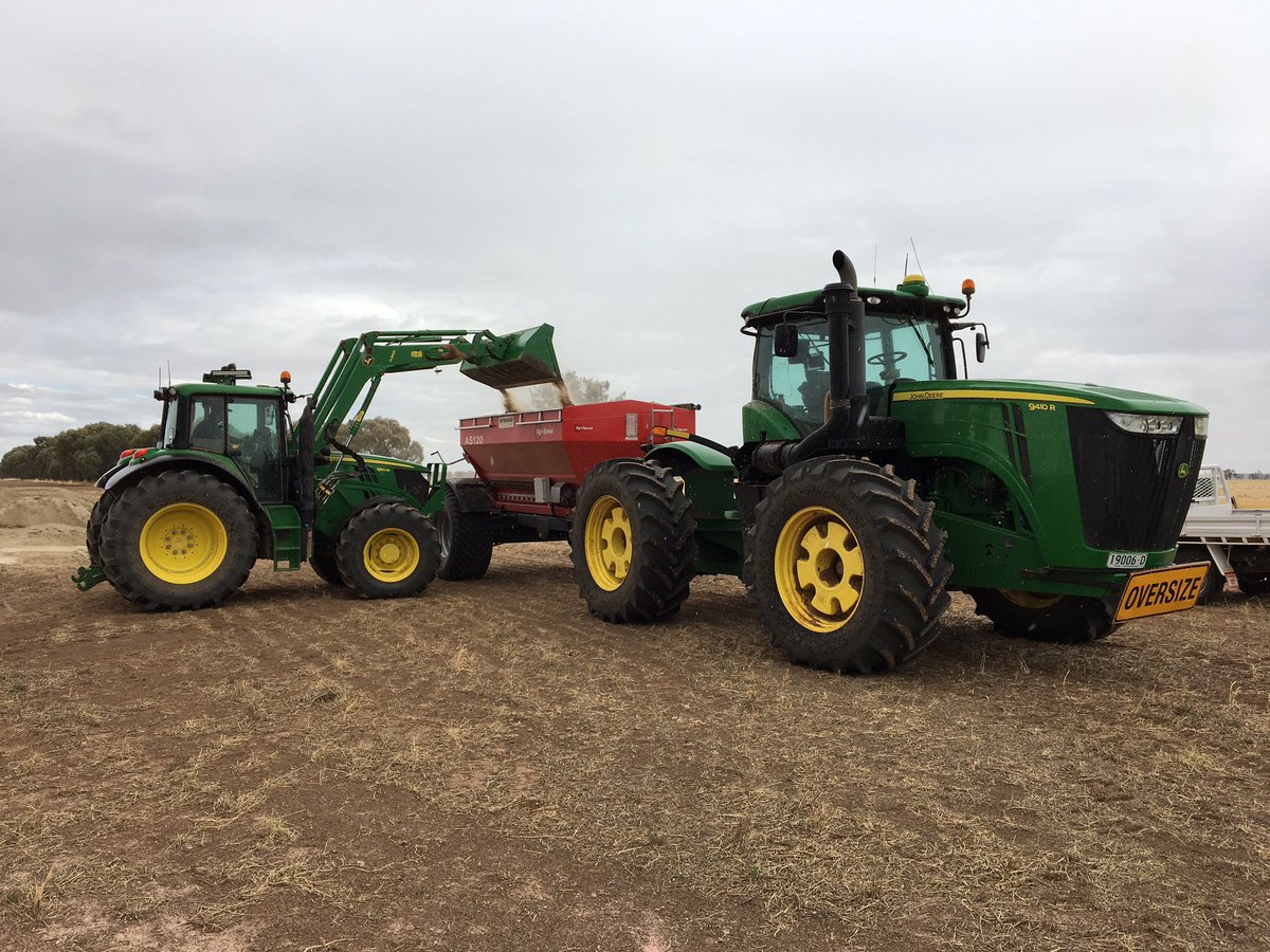 VR Gypsum addressing soil sodicity west of Grenfell. Using data to create management zones = efficient input use 👍 <a href="/MitchPollock3/">Mitch Pollock</a> <a href="/deltaagribus/">Delta Agribusiness</a> <a href="/davecrowls/">David Crowley</a> <a href="/LachCaldwell/">Lach</a>