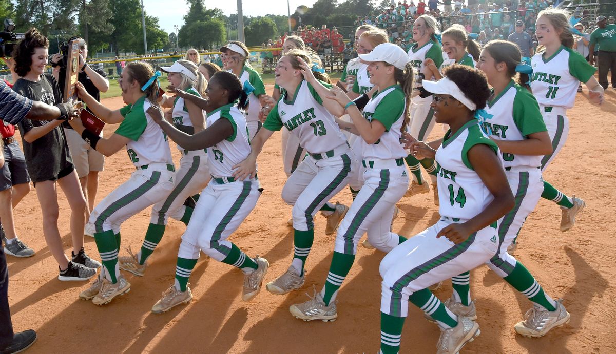 aldotcomPreps's tweet photo. First ASWA high school softball rankings feature 4 defending class champions at No. 1 https://t.co/1HKLhXsYQ1 https://t.co/CF2oXYIGGh