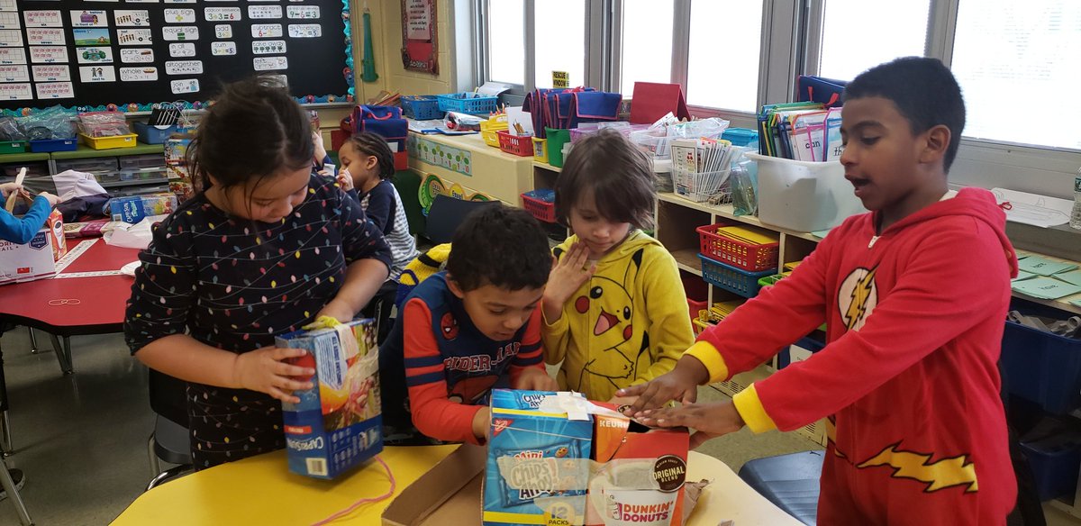MrsFunaro's tweet photo. The Challenge:  Work as a team to build a house for the three little pigs that is strong enough to withstand the huffing and puffing of the big bad wolf.  
Room 112: Challenge Accepted!! @MrsFunaro @SEM_Dalers https://t.co/gSnNX3jjjb
