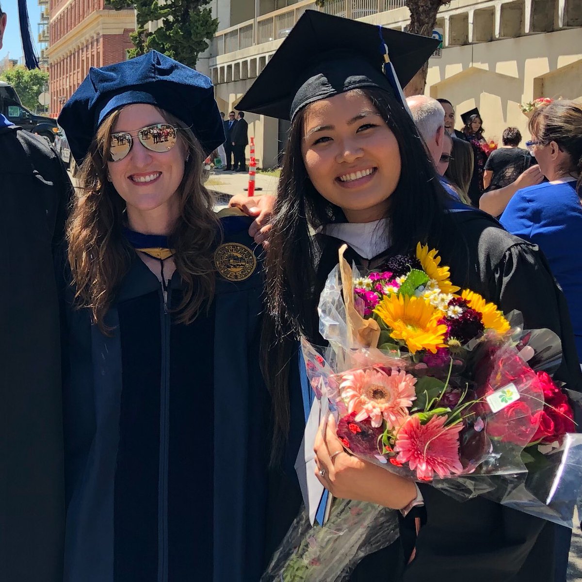 For #SPChallenge, I’m expressing my gratitude to <a href="/Megan_Byrd23/">Dr. Megan Byrd</a> for being such a kickass mentor. This is what passion for sport psychology (and research and teaching) looks like! <a href="/SportPsychHouse/">Sport Psych House</a> #TeaHouse (#sorrynotsorry to everyone I cropped out of the pic 🙃)