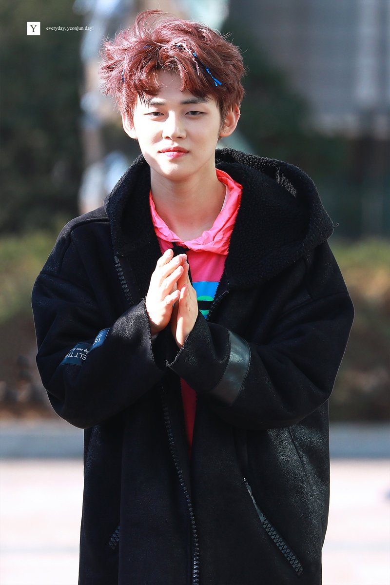 yeonjun_day's tweet photo. 190313 쇼챔피언 미니팬미팅

말랑말랑 🍼

#TOMORROW_X_TOGETHER #TXT #YEONJUN #투모로우바이투게더 #투바투 #연준 @TXT_members https://t.co/lxZvKfp3tO