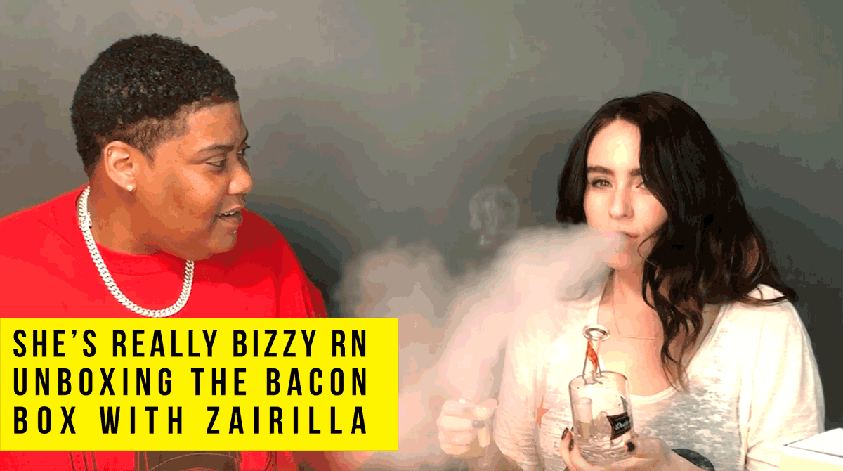 thatsbizzy's tweet photo. Who's ready for some BACON?! 🥓I got to unbox the @DailyHighClub #BaconBox with Zairilla Bacon herself! Peep on my channel 👀
🥓https://t.co/RWcdhEIKSN 🥓 https://t.co/fLi8DG64SD