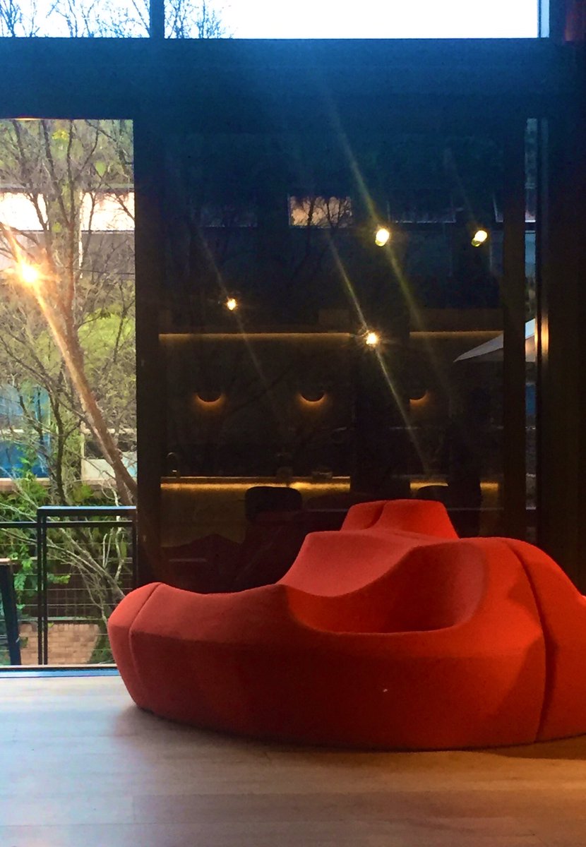 Monique Vee tweet media