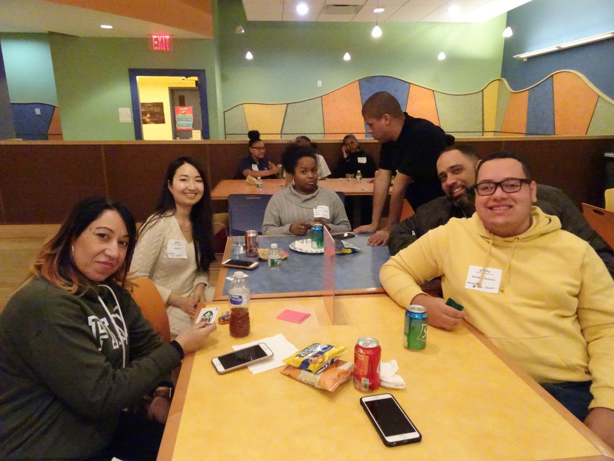 CSFNational's tweet image. Thank you to all the CSF Alumni, families, and Young Leaders Board members who participated in tonight&apos;s Game Night - and congrats to the winning teams! #CSFAlumni #CSFYoungLeaders #GameNight #TriviaNight #fun #networking