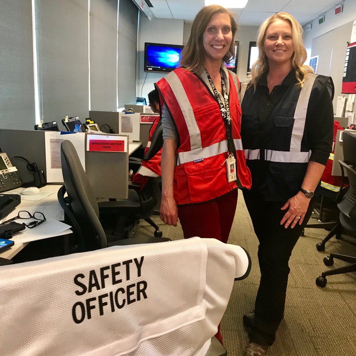SuzBocc's tweet photo. A little break in the busyness at the #Denver joint public health and environment Department Operations Center at @DDPHE with @DenPublicHealth for the #blizzard #BombCyclone https://t.co/0aQHw8ZTcn