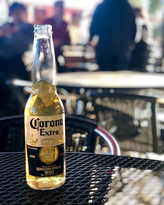 CkGrill's tweet photo. Nothing matches this 64degrees and sunny weather better than a Corona on the patio ☀️ even better Corona.. Corona Light.. Pacifico..&amp;&amp; Sol bottles are on special for $3.50! 
#corona #local #cheers #sportsbar #cerveza #specials #wednesday #beer #arizona #ahwatukee #tempe #cha… https://t.co/eQVbtG2iDf