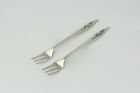 nncoin's tweet image. Oneida Sterling Silver Set of 2 Cocktail Forks in the Young Love Pattern NotJustCoins $74.99 #silverpattern #patternsilver #sterlingforks ebay.to/2VXDZU5