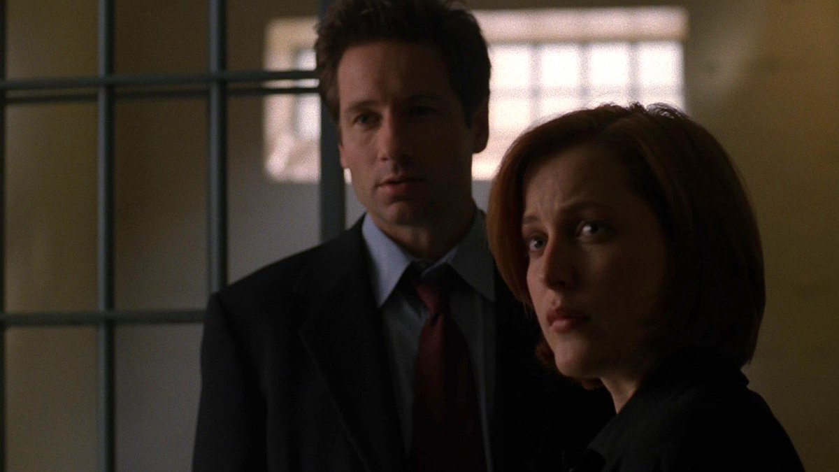 "With that, Padgett turns and exits, not looking at Scully as he goes. It's a weird moment, not lost on Mulder and Scully." #XFScriptWatch  #Milagro