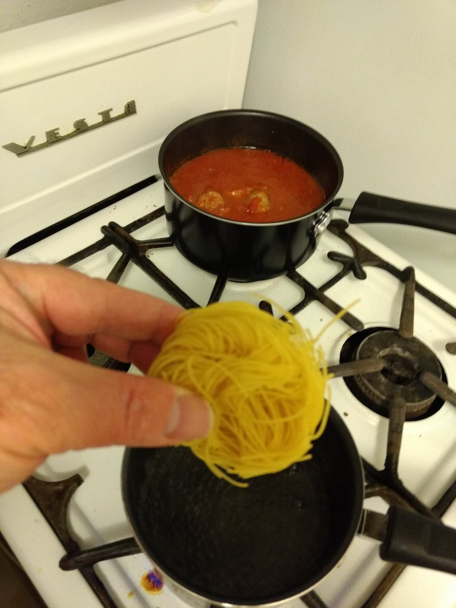 sdfarmersoutlet's tweet photo. Organico Bello Pasta Sauce, Colavita Angel Hair Pasta &amp; Peaches from @sdfarmersoutlet

Italian Sausage from Iowa Meat Farms

From The 💓 https://t.co/waNl9tanoO