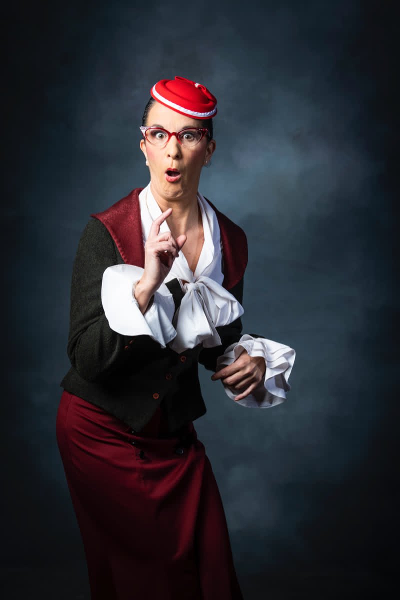 Us: ﹡opens and closes Instagram to see if it'll work again every 10 minutes﹡ #FacebookDown