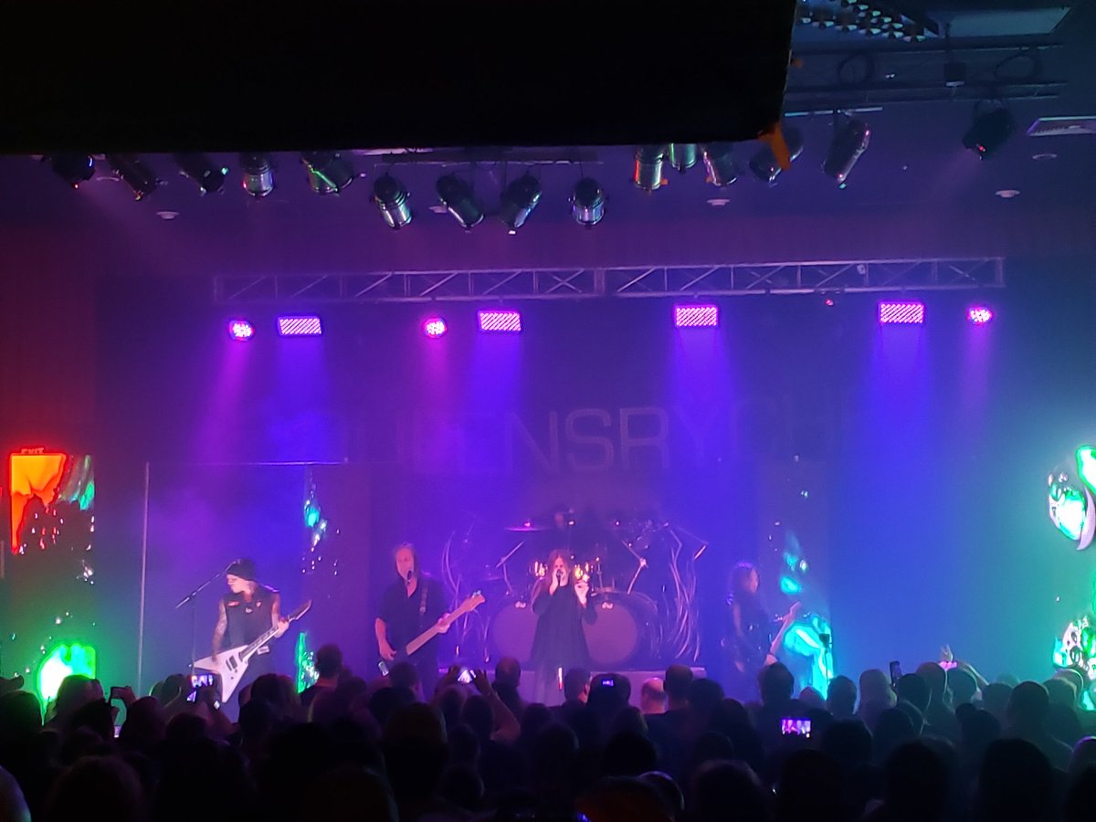 . <a href="/queensryche/">Queensrÿche</a> killing it!