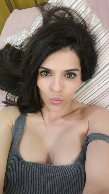 ...gooood night ( well it's morning ) https://t.co/TXgNCsKy6B