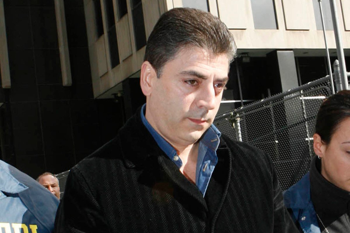 New York Post Gambino Crime Boss Frank Cali Shot Dead Outside Staten Island Home T Co Agurpvvxzp