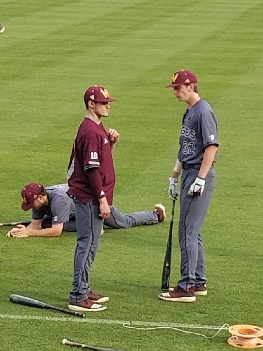 RoofWendy's tweet photo. Cam and CJ in the Queen City. #WinthropBaseball #32 #18 #GoEagles #ApexHS https://t.co/uCJRPXbd3l