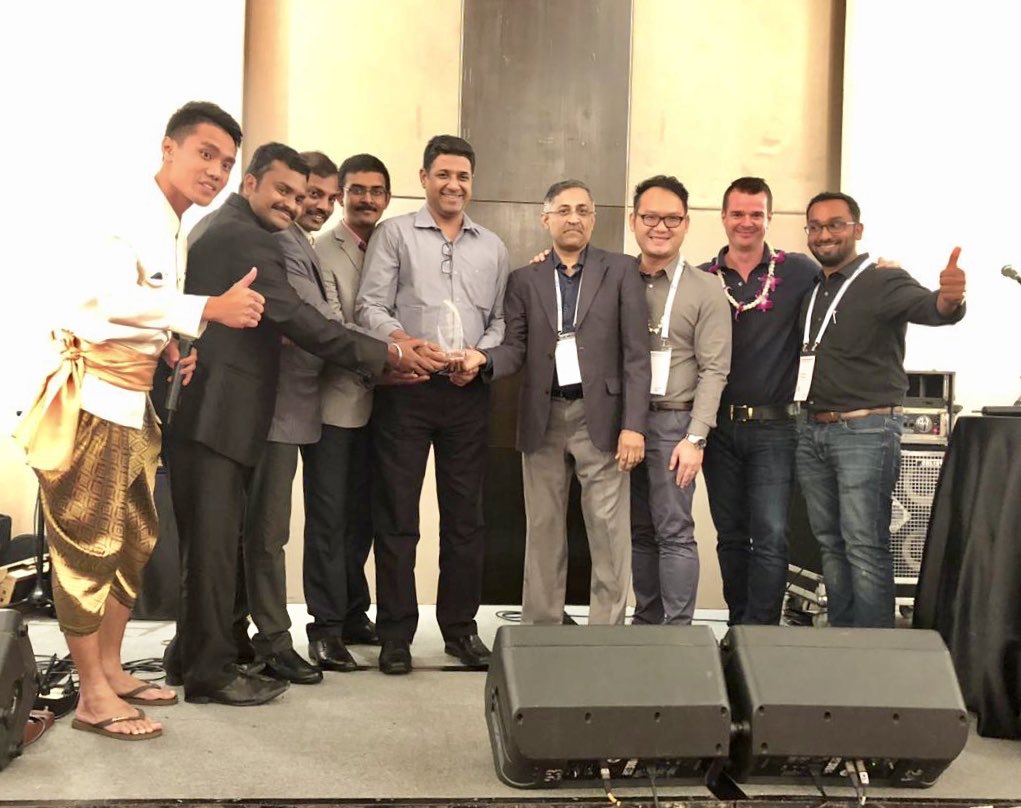 anil_marali's tweet photo. SEEDx Development Challenge 2019✨ Congratulations @enoahisolution for winning Bronze Award for SMART Retail App with #SAPBusinessOne✨ during #SMBSummit2019 Bangkok. Cheers to all 👍👏👏 @krishmukesh @jacobahtan 

#SAPSMBSummit #TheBestRun #SAP @SAPBusinessOne @SAPIndia #SEEDx https://t.co/FibeipaXqh
