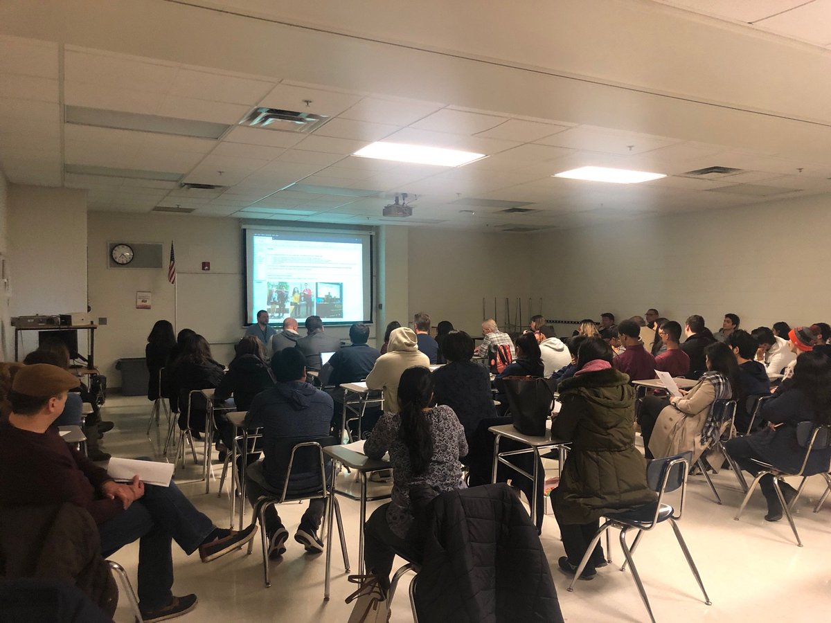 Thank you to the students, parents, current board members and prospective board members who offered their valuable time tonight to discuss the importance of debate in #District219! We are incredibly lucky to have the support of <a href="/NTHSD219/">District 219</a>. #greatnight #greatturnout