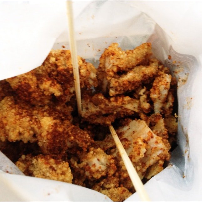 Tanpa menyebut merk, 

makanan atau minuman epic apa yang kalian bawa ke dalam bioskop? #Mantoelnya3x