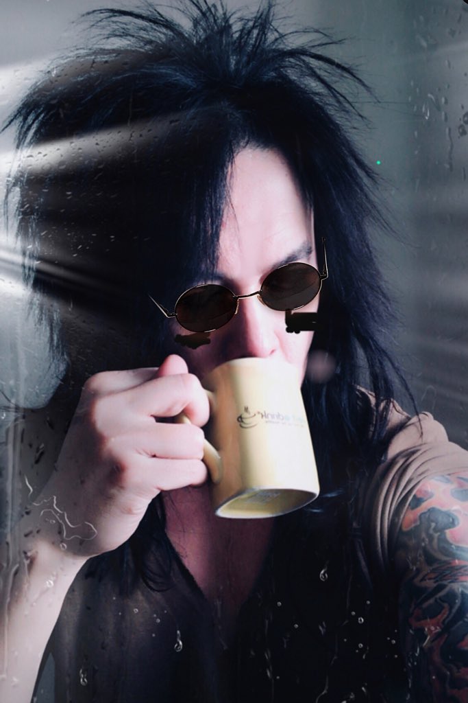 My Way To Welcoming #thedirtmovie March•22nd•2019 <a href="/NikkiSixx/">📷</a> <a href="/MrTommyLand/">T🥁mmy L33</a> <a href="/thevinceneil/">Vince Neil</a>