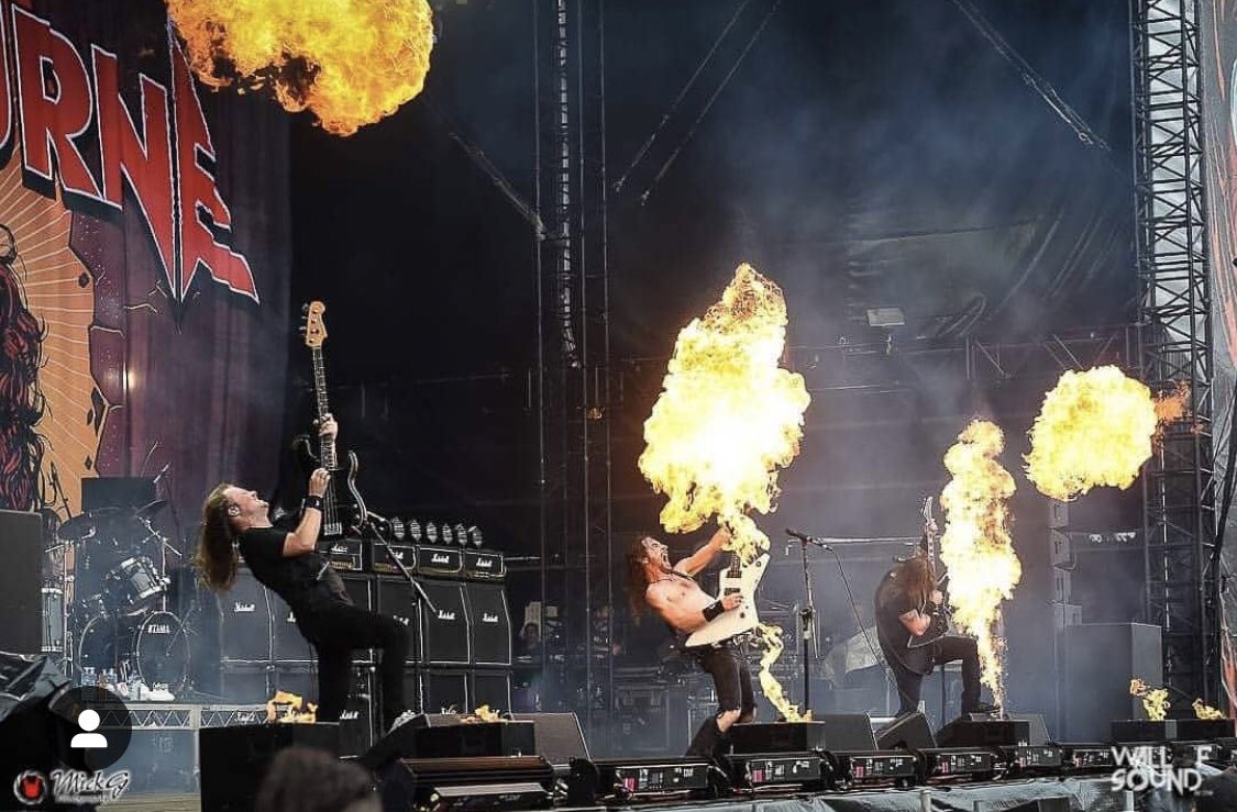🔥 TOUR DATES: airbournerock.com 🔥
Where will we see you this year?!

📸: <a href="/MickGPhotograph/">Mick Goddard</a> at <a href="/DownloadFestAU/">Download Festival Australia</a>

#Airbourne #Airbourne2019 #DownloadFestival #DLAUS2019