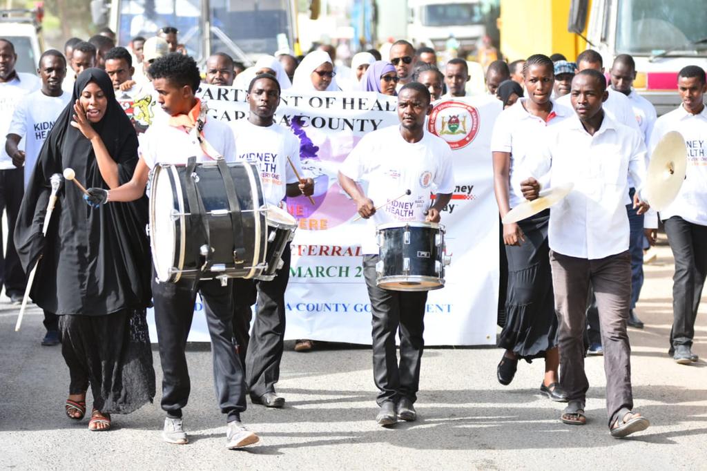 garissahealth's tweet photo. We marked #WorldKidneyDay in Garissa with a procession on the streets and a public baraza as part of the global campaign to raise the importance of kidney health and emphasize the need for screening and early treatment of kidney diseases. https://t.co/PR0NRl0OOz