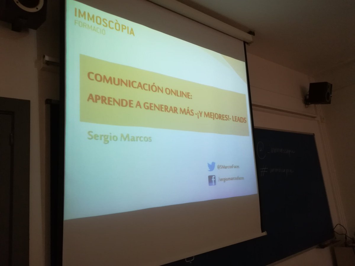 _immoscopia's tweet image. Avui #immoscopia estem a Vic (quin fred que fot! ) a punt de posar-nos a treballar la comunicació Online de les nostres agencies!! Som-hi!!