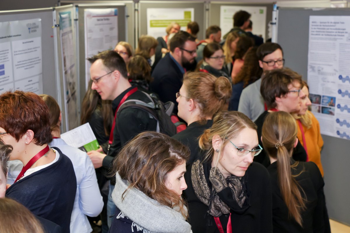 viertes Foto - war anscheinend recht gut besucht die #Postersession