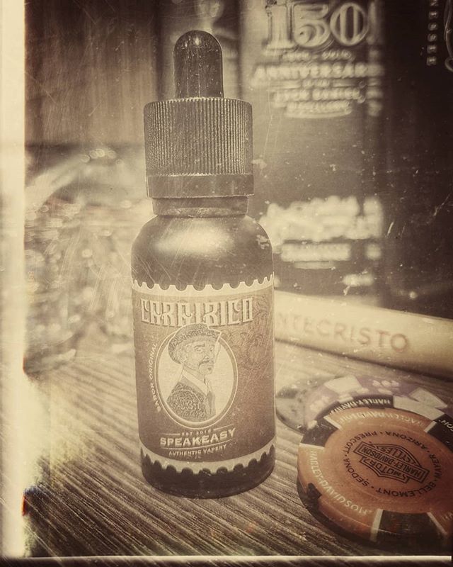 TheVaper4's tweet photo. Old style but better 
#THEVAPERTEAM #thevaper #vaperteam #teamvaper #vape #vapor #vaping #liquid #eliquid #svapo #svapoitalia #svapoitaly #svapodream #svapomania #svapoporn #svapopalermo #vaperlifestyle #vaperlife #vapenation #vapergram #vapeitalia #vapl… https://t.co/AHrbsh3VCD https://t.co/gp649hYih4