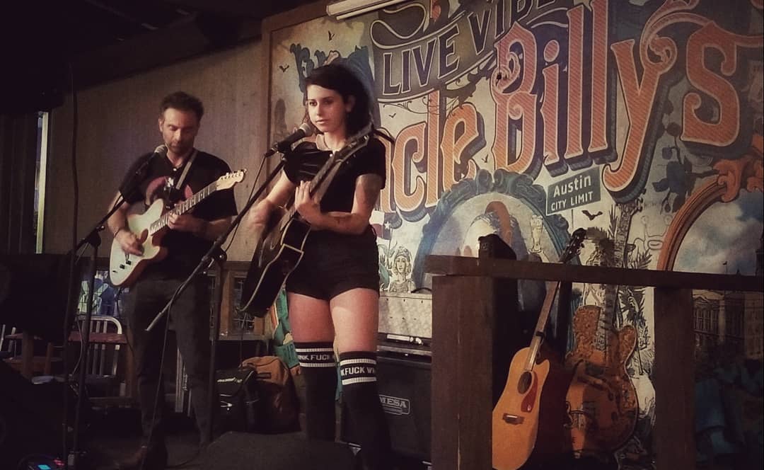 weirdwolvesband's tweet photo. Thank you to @UncleBillys for having us tonight! And thank you to everyone who came and supported us. We can't wait to play again tomorrow πΊπΊ
#musiciansofaustin #atxmusicians #atxmusic #music #atxlivemusic #livemusic #austintexas #unclebillys #weirdwolves #weirdwolvesband https://t.co/5qhs5bbPOA