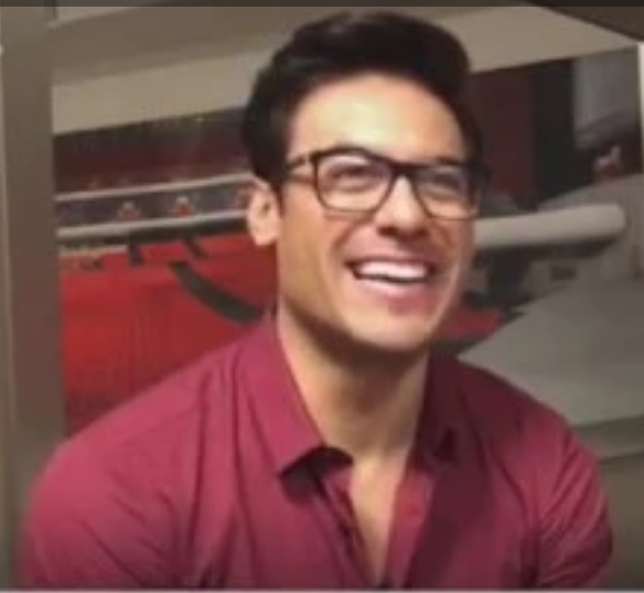 debo_arg's tweet photo. @_CarlosRivera que hermoso eres❤😍
Tu sornisa me cautiva😍 https://t.co/Vmz6AMjsX1
