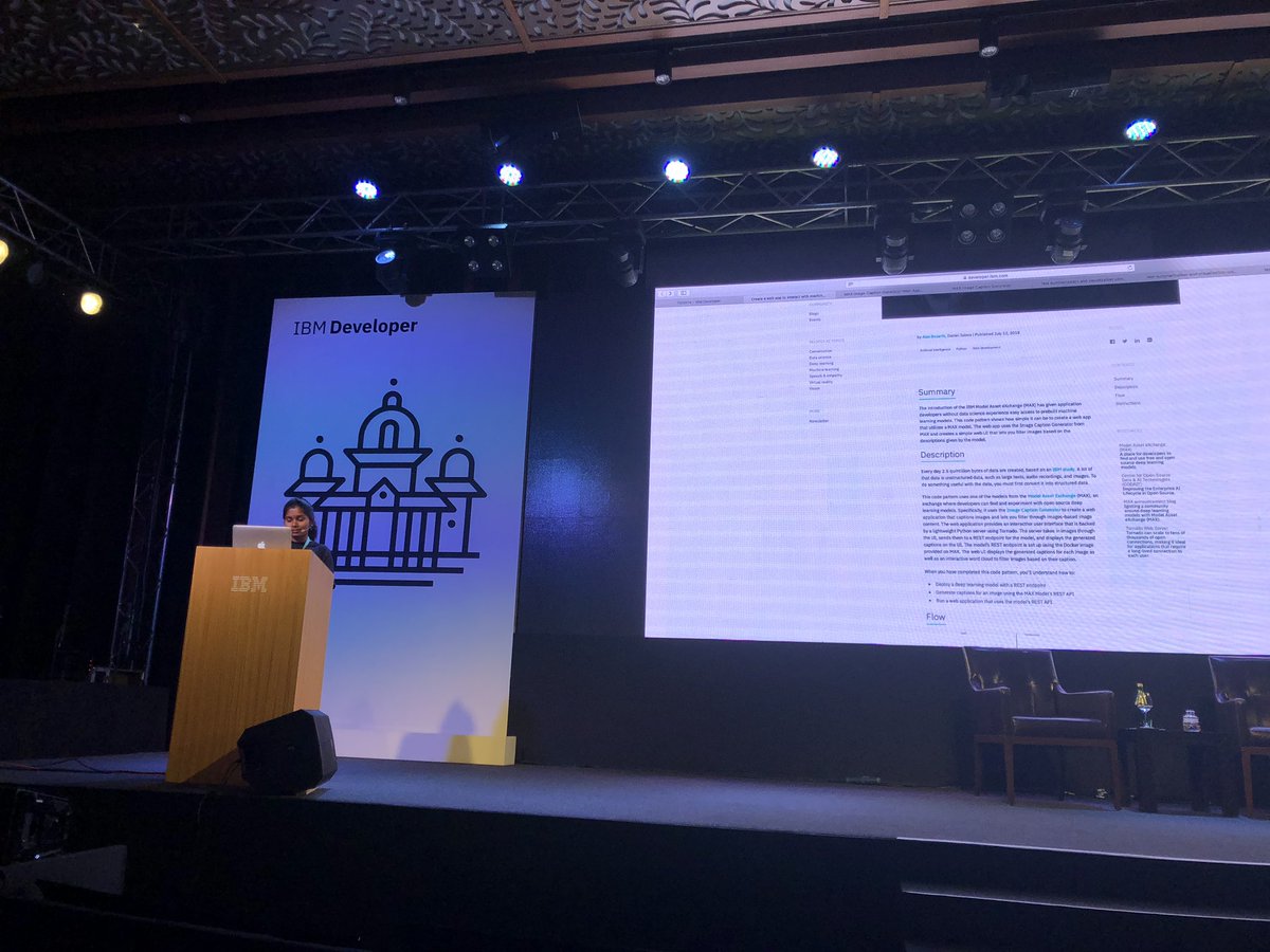 IBM developers Nethra and Abhishek showcase interesting code patterns on text summarisation at #IBMDevDay