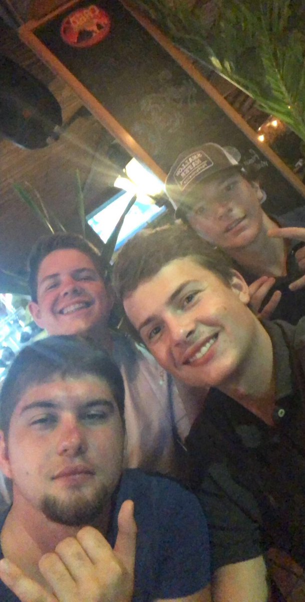 austinhill80's tweet photo. Happy birthday big man #theclap https://t.co/uRux2CcI31