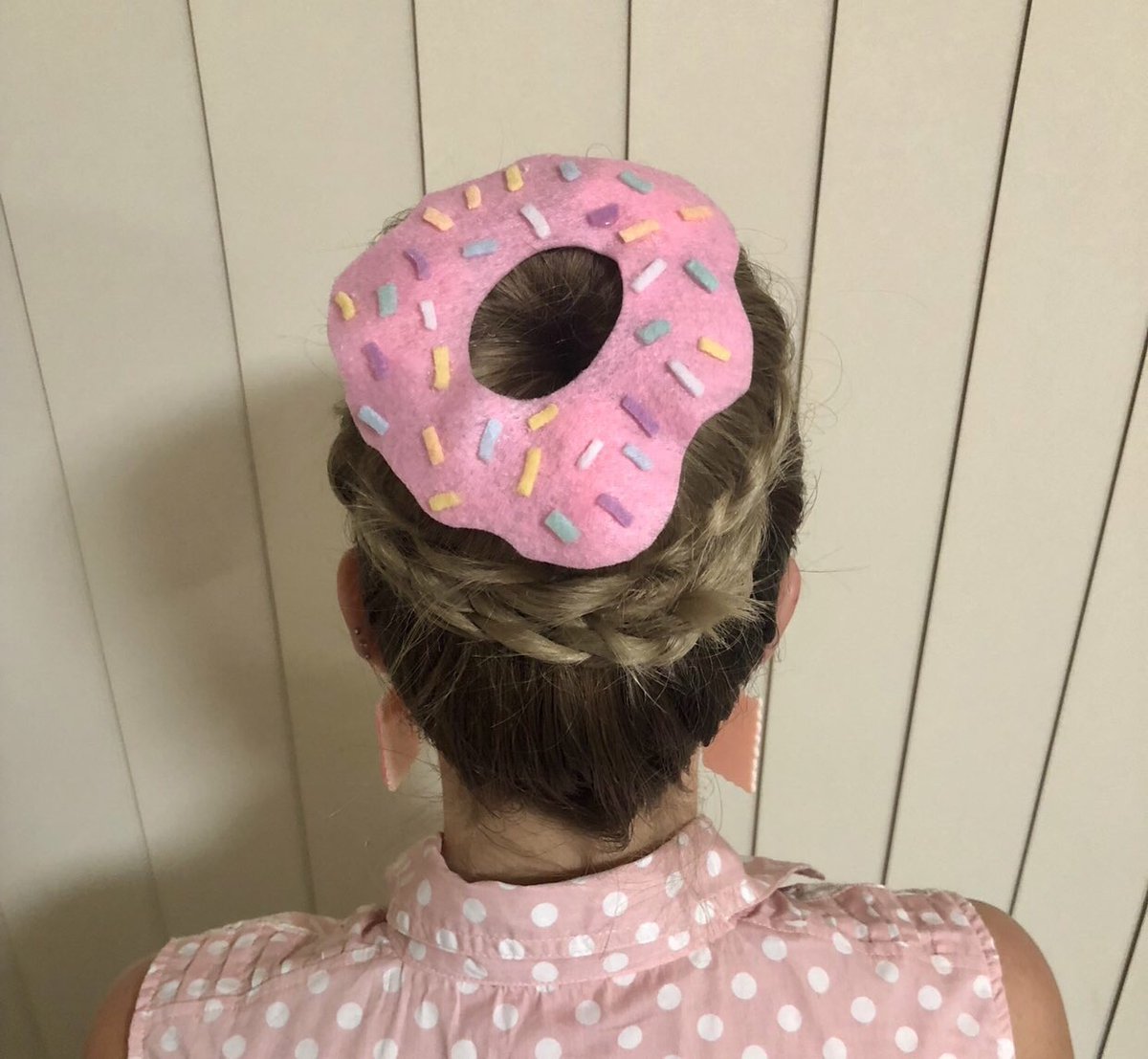 All ready for Leppington Public School’s crazy hair day today to raise money for the Leukaemia Foundation #WorldsGreatestShave 🍩