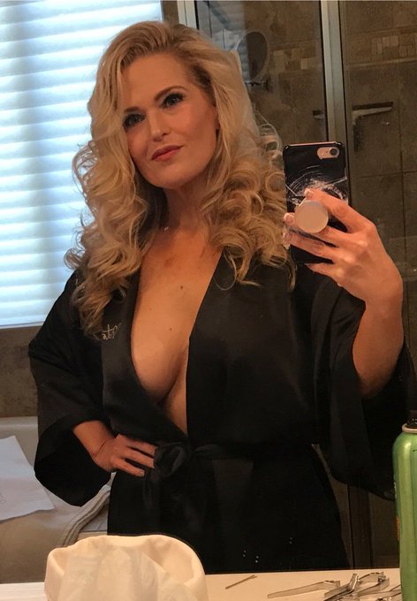 Me! https://t.co/yxdZFWq3E5