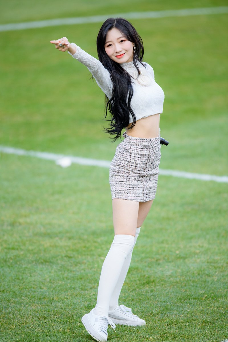 gallrof-Lovelyz tweet media