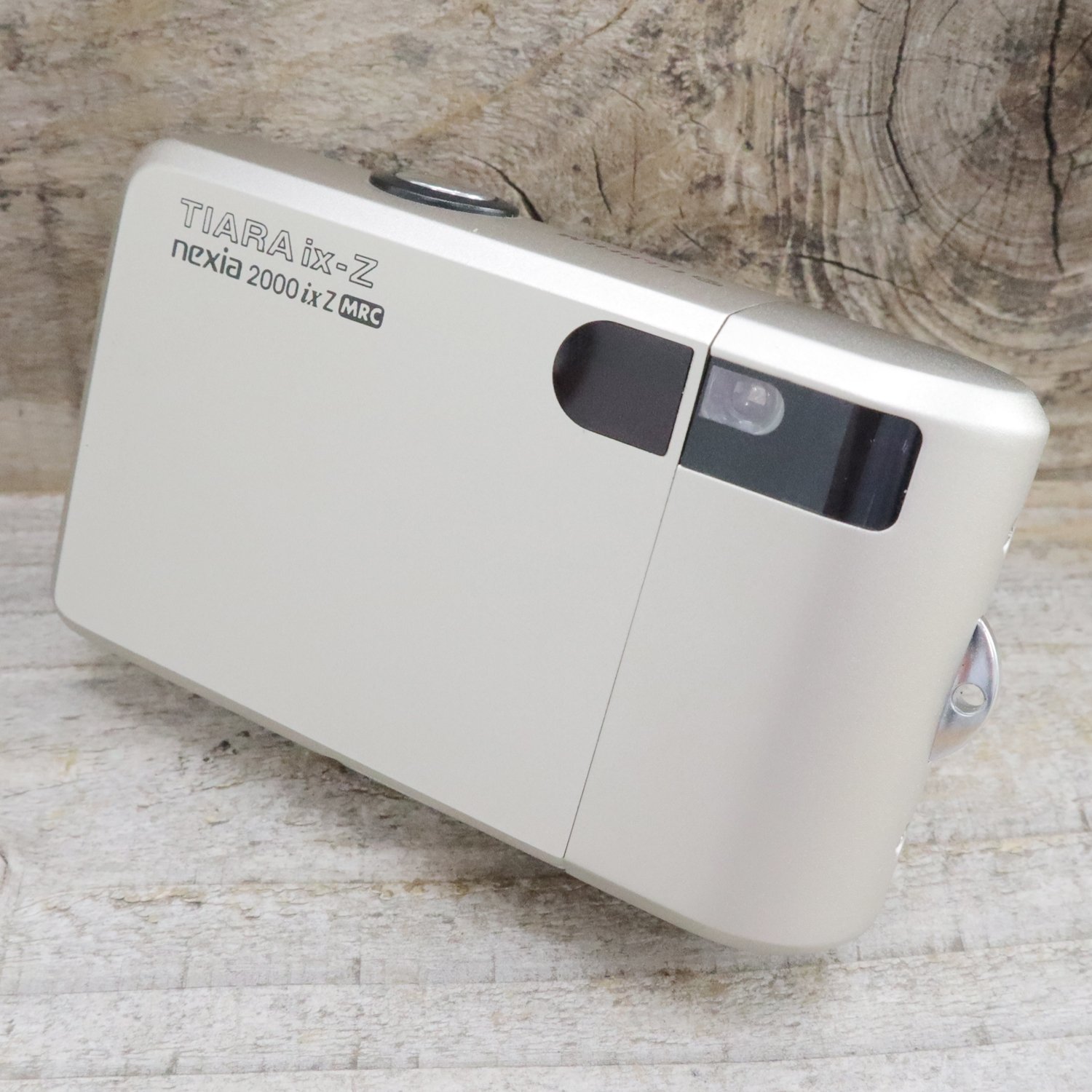 nexia 2000 コンパクトカメラ フィルム付き 中古】FUJIFILM 富士フイルム nexia 2000 ixZ MRC TIARA ix-Z