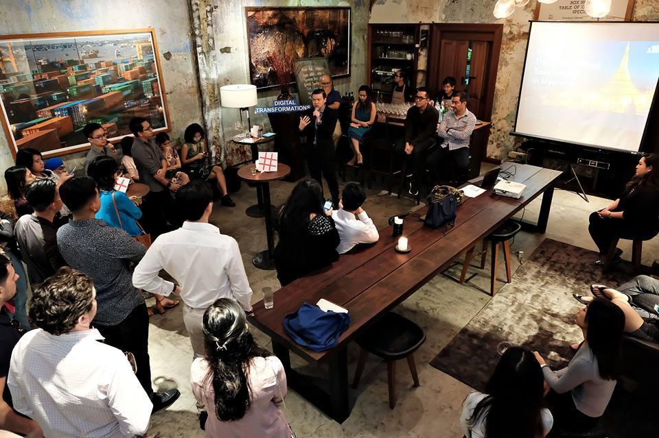 ZephyrThluai's tweet photo. Myanmar's First LinkedIn Local Event
#28July2018 #Myanmar #Yangon https://t.co/r0T7oLlPvw