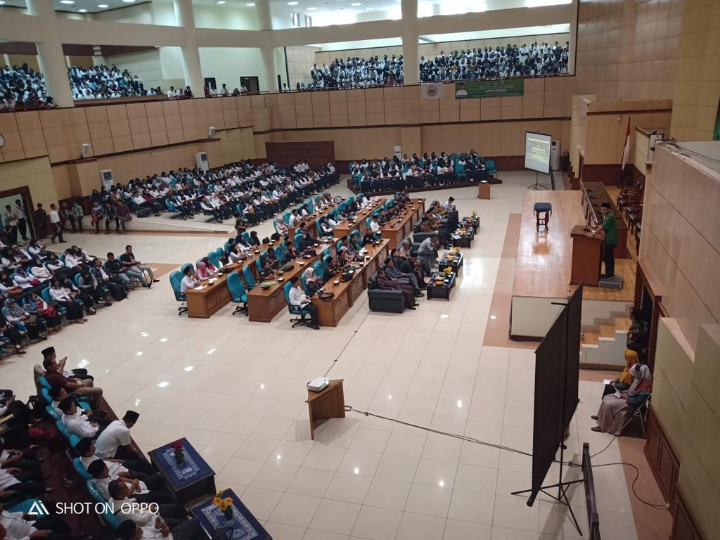 Edytawang's tweet photo. Bertempat di Gedung DPRD Kab tasikmalaya, hari ini, 14 Maret 2019 Ribuan Guru Honorer yg tergabung dlm Forum Honorer Guru dan Tenaga Kependidikan Tasikmalaya, melakukan MoU dengan LBH Ansor Kab. Tasikmalaya dlm soal pelayanan dan Bantuan Hukum serta Advokasi Pendidikan
#LBHAnsor https://t.co/KSxYJlEVhk