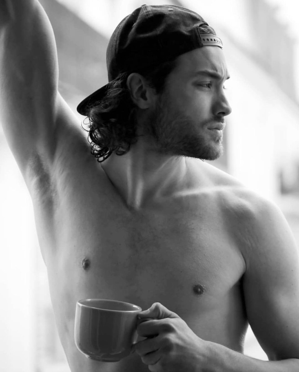 When <a href="/StoicSorcerer/">Maxon Case | Parody</a> lets me borrow his camera to snap a few photos of /him./ 

It’s not often he’s the subject of his camera’s focus! 🥰