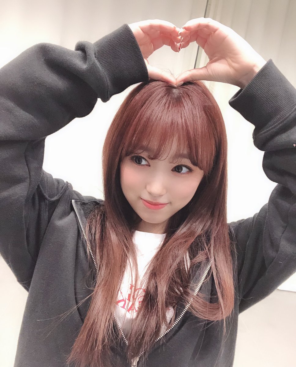 official_izone tweet picture