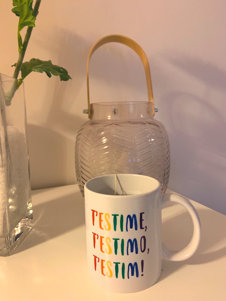 chuslacort's tweet photo. Cosetes dissenyades a la terreta per @duestasses_ ❤️ #testimetestimotestim https://t.co/VcES5mwZin