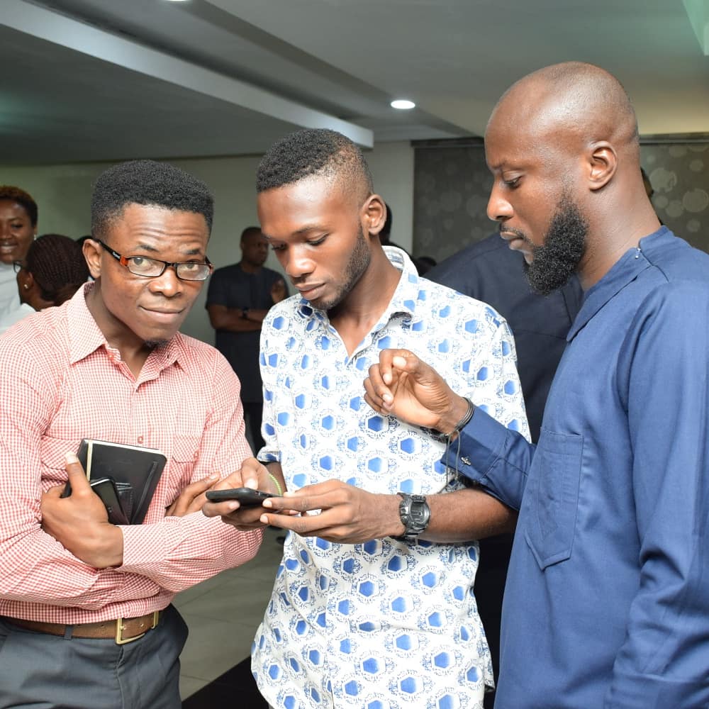 FrankEleanya's tweet photo. Yesterday, I joined Nigerian tech Community to welcome the creator of the World Wide Web, @webfoundation @timberners_lee in Lagos to mark 30th anniversary of the web.
Later I cornered Omobola Johnson, Senior Partner at #TLcom for a chat on funding https://t.co/gbbEFu8h15