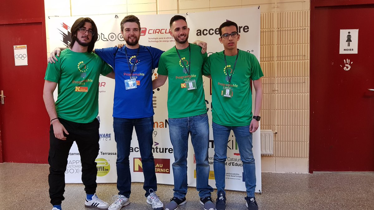 nicolaucopernic's tweet photo. Centre: Institut Cendrassos 
Equip: YoungCoders

@Cendrassos @programame #Programame2019Terrassa @nicolaucopernic #ProgramaMe https://t.co/aDzLmK5w0J