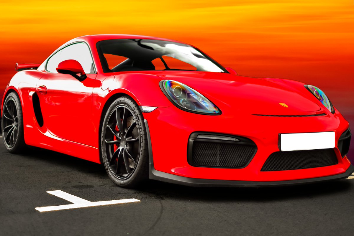 Capri__007's tweet photo. Are you excited for Summer? I am! With those long sunny days, you are watching the sun go slowly into the dusk. That's what this photo reminds me #PorscheCaymanGT4 #Porsche #Cayman #sportscar #car #PorscheMoment #photography @Porsche_Chester @PorscheGB @Twitter @_Power_Cars_ https://t.co/yk2kKWnhv5