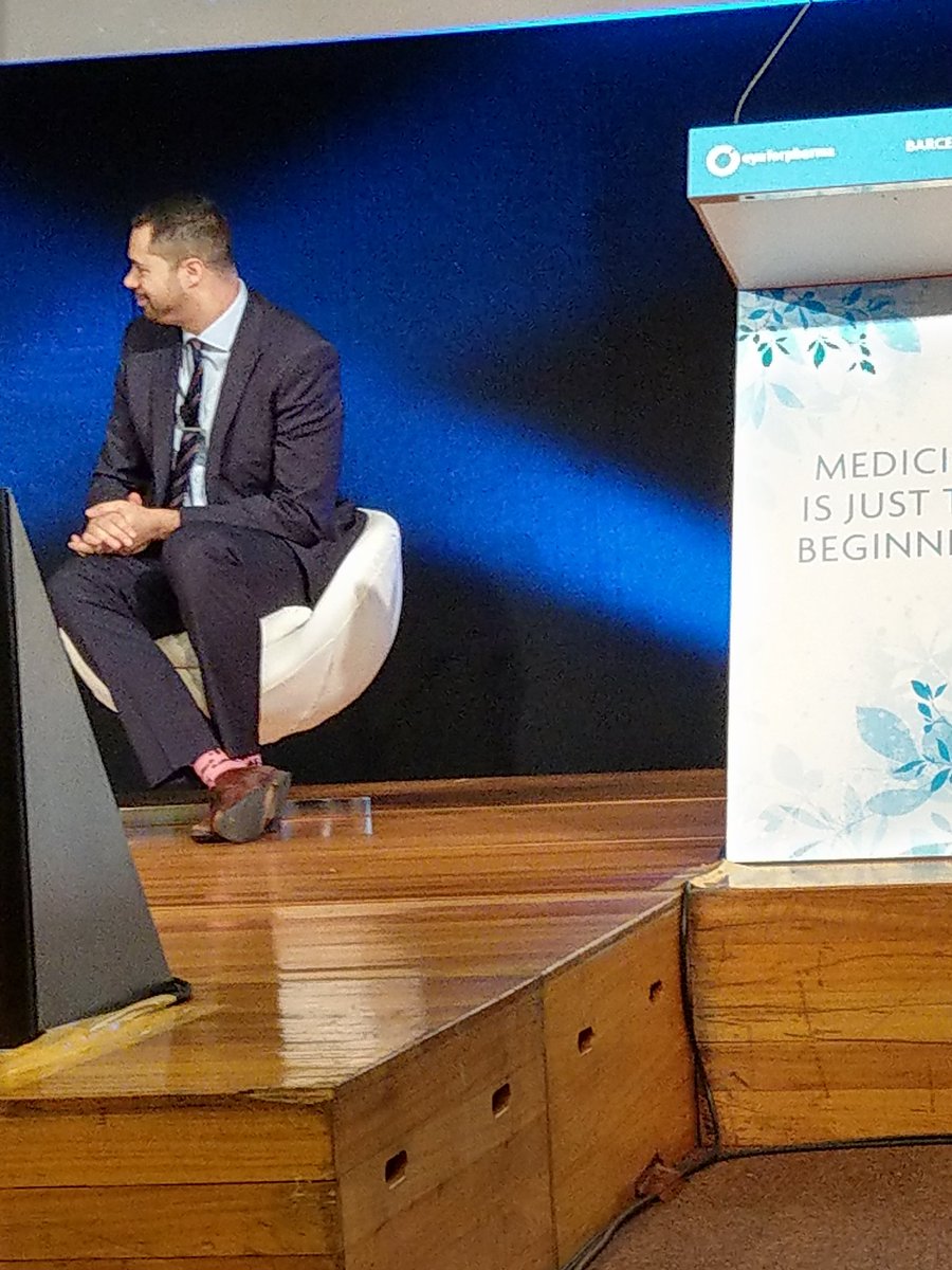 Ataxia_aware's tweet photo. YaY ๐๐
Paul sporting #pinksocks On stage
@eyeforpharma
#efpbarca
#ImPatientConf #Barcelona
@pharmaphorum
๐บ #RareSpecialPowers
@RareRevolutionM
#RareRevRovingReporter https://t.co/ylwp0Hu6DT
